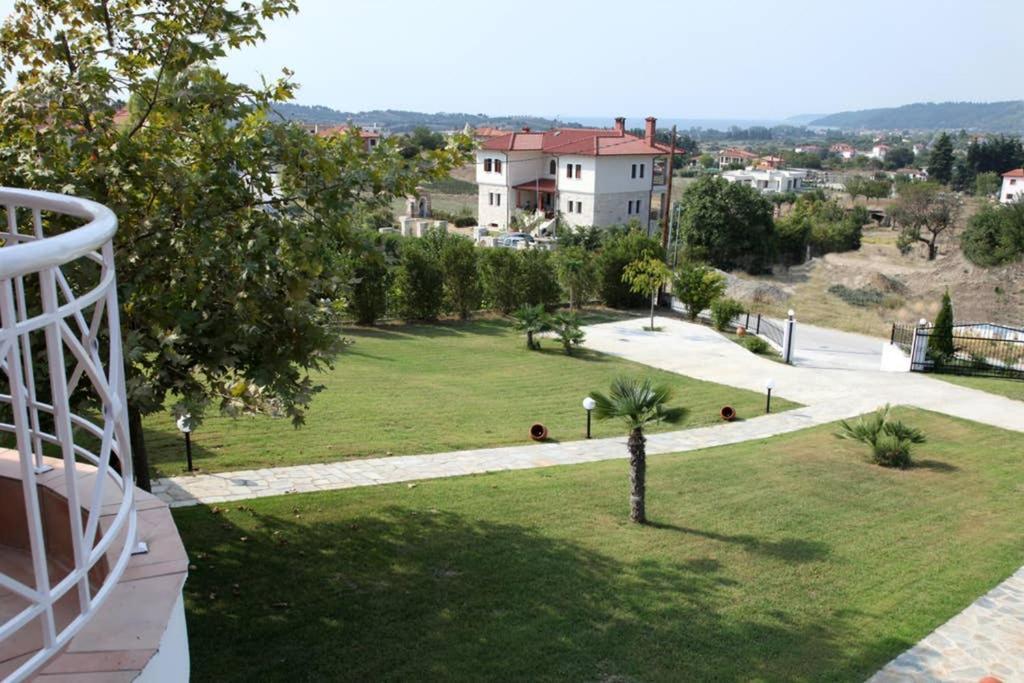 Wonderful Villa With Great View In Posidi-Kalandra Exteriér fotografie